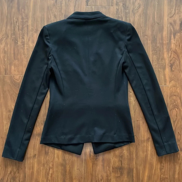 Classic Black  Blazer - Picture 2 of 7